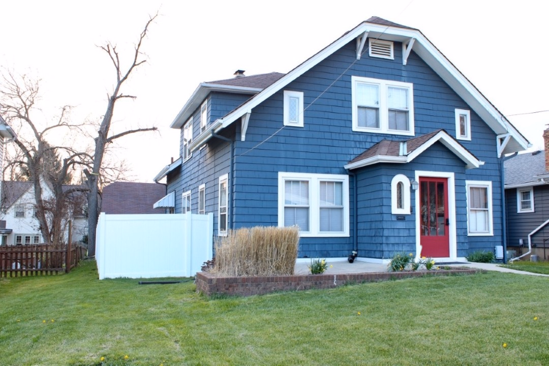 Exterior-View 2
