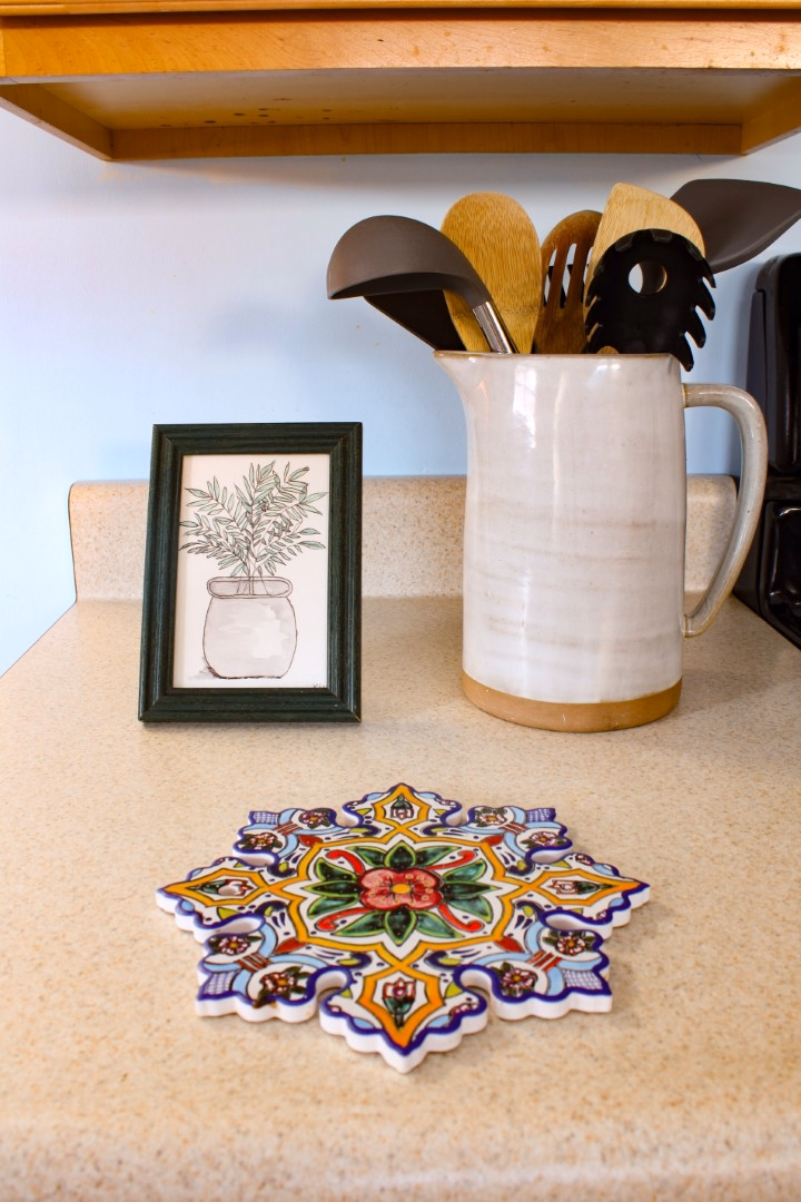 Kitchen - View 9